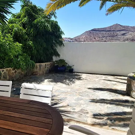 Semesterbostad Casa La Palmera - House Close To The
